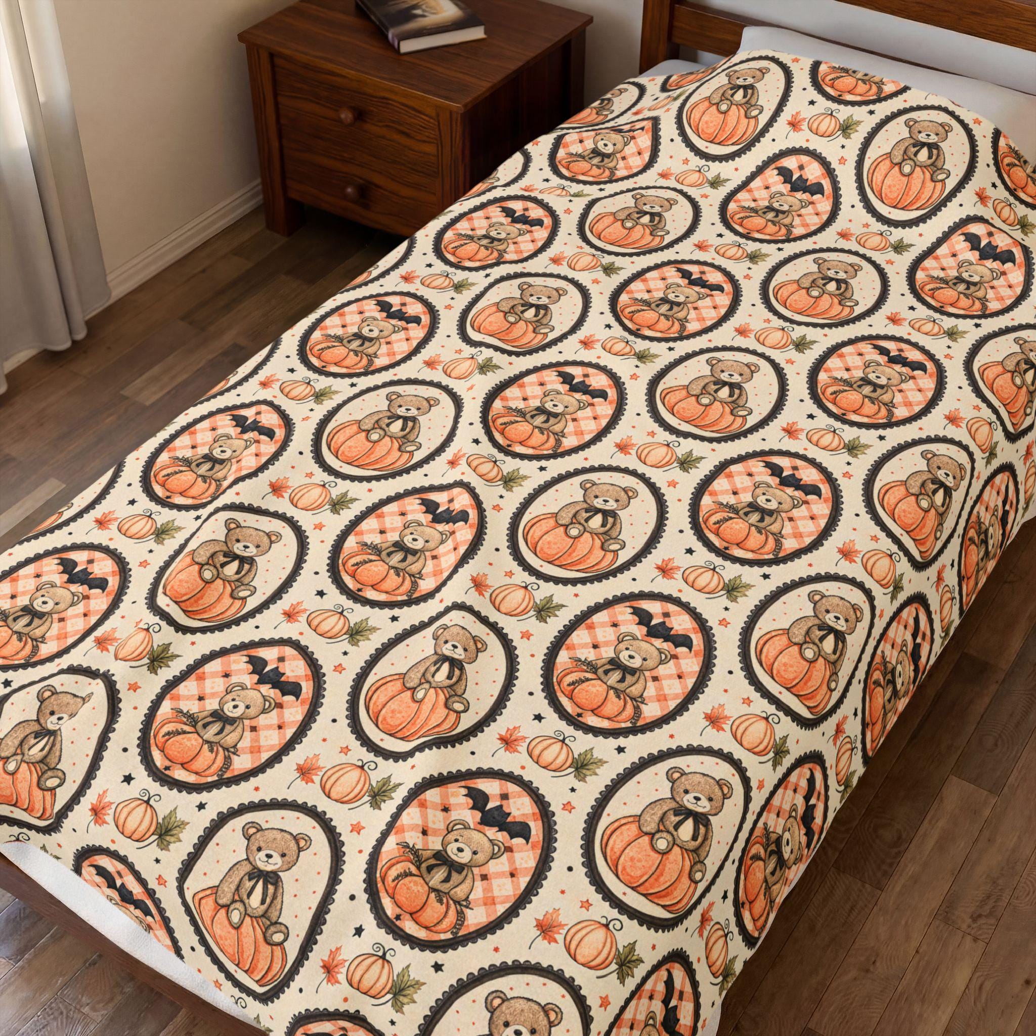 Pumpkin Teddy Bear Pattern Velveteen Plush Blanket | Fall Halloween Throw