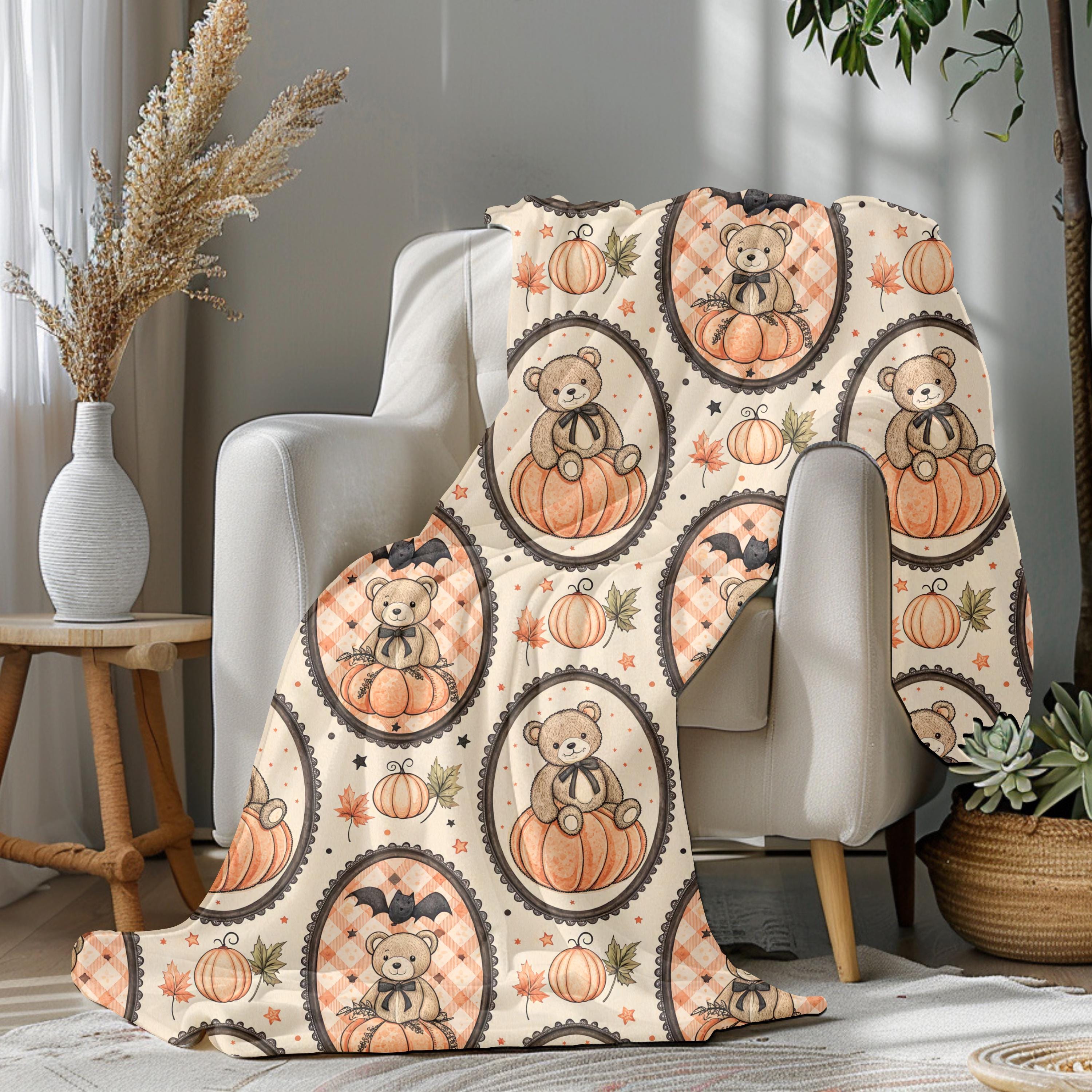 Pumpkin Teddy Bear Pattern Velveteen Plush Blanket | Fall Halloween Throw
