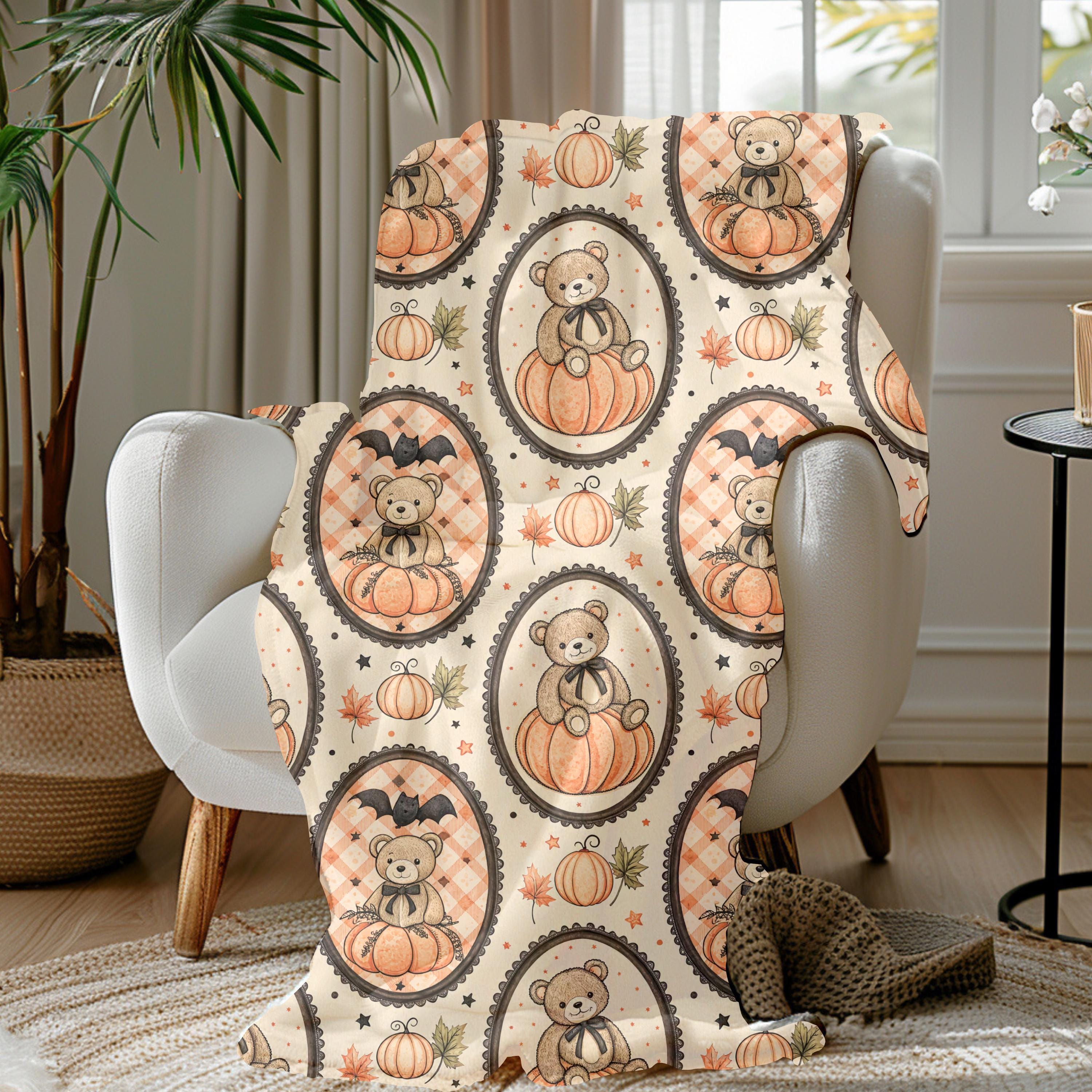 Pumpkin Teddy Bear Pattern Velveteen Plush Blanket | Fall Halloween Throw