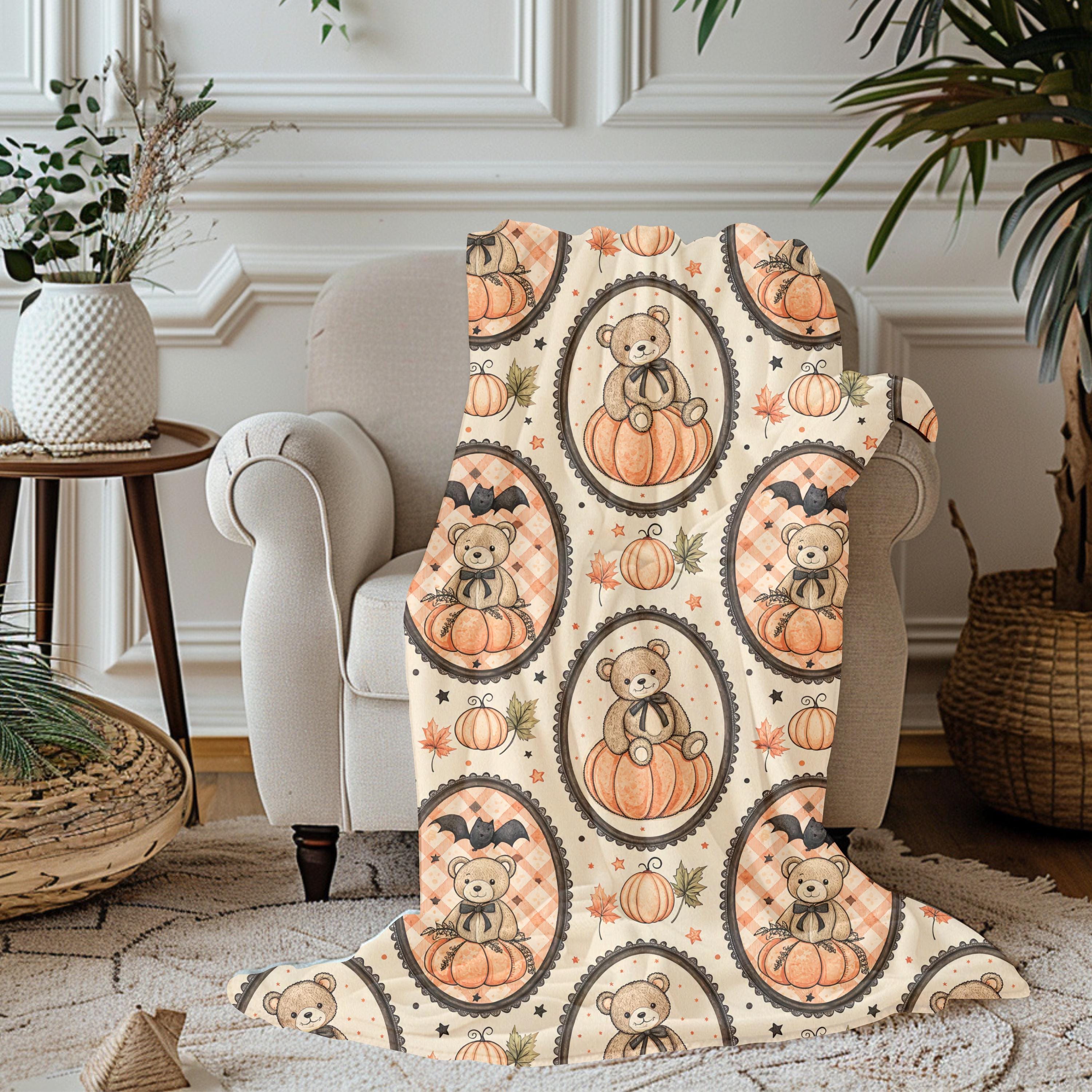Pumpkin Teddy Bear Pattern Velveteen Plush Blanket | Fall Halloween Throw